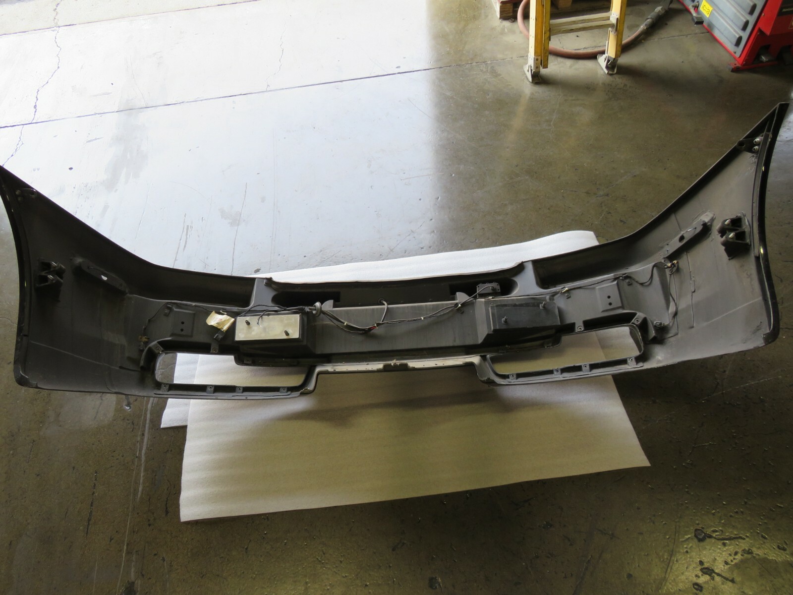 Ferrari 612 Scaglietti, Rear Bumper Assembly, W/O Sensor Style, Used, 67146310