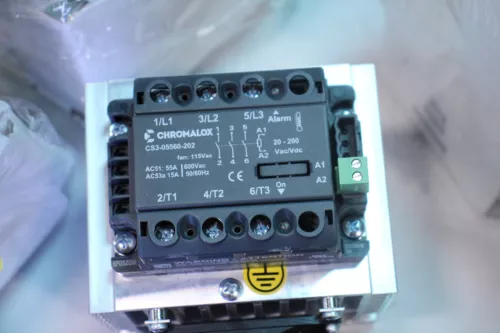 NEW Chromalox CS3-05560-202 SSR Power Control PCN