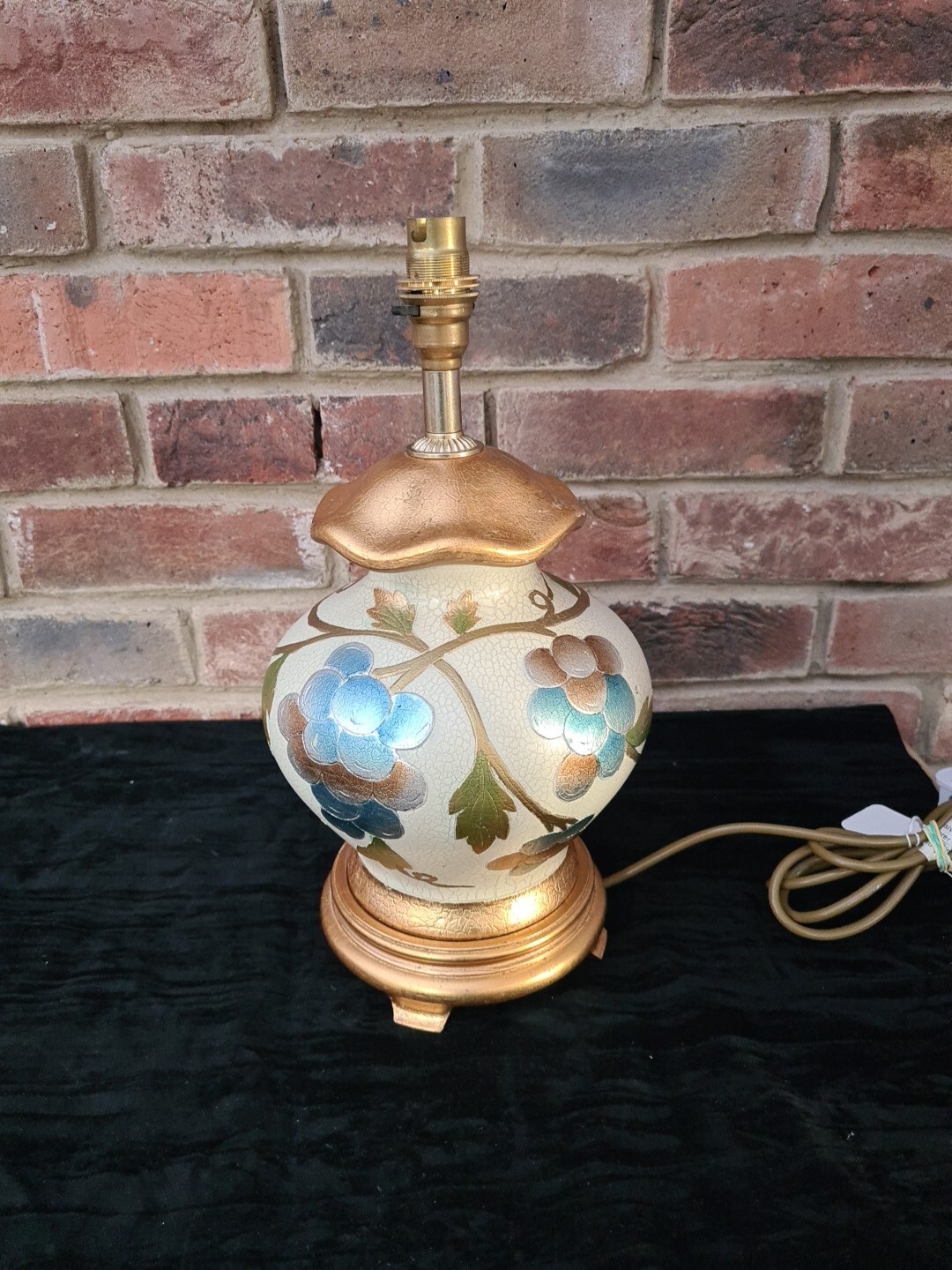 Cream Gold Table Lamp Base Oriental Chinese Patterned Vintage Lamp