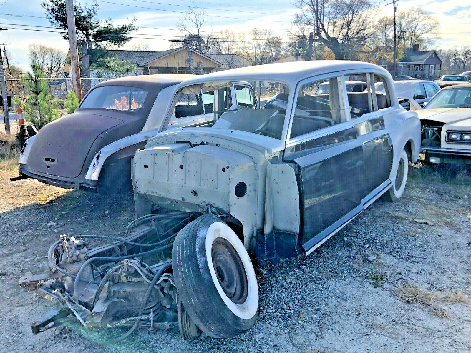 ROLLS ROYCE CLOUD PHANTOM BENTLEY LIGHT. WORLDS LARGEST 1946-65 USED INVENTORY