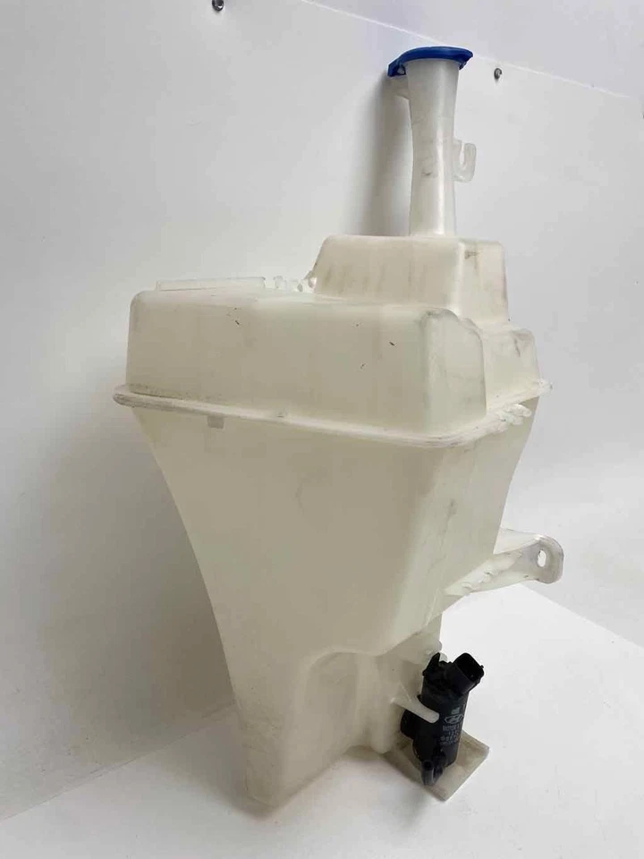 Washer Bottle Fluid Reservoir w Motor Fits 2012 2013 2014 2015 KIA RIO Sedan - Image 2 of 4
