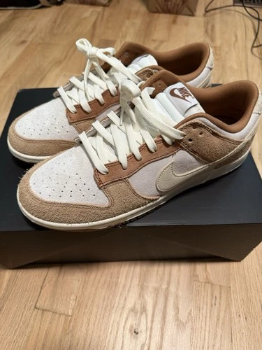 Nike Dunk Low Medium Curry Sneakers Size 11.5