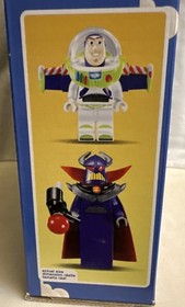 LEGO 7593 Toy Story Buzz's Star Command Spaceship Factory Seal-Buzz & Zurg NIB