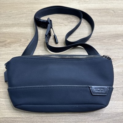 限定色 TUMI harrison ダンテ ボディバッグ ショルダーバッグ TUMI Harrison Daven Waist Pack Black Nylon Crossbody Sling Bag