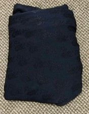 Stück unbenutzter marineblauer Stoff mit Blumenmuster dehnbar 275 cm x 149 cm