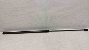 VW PASSAT B7 ALLTRACK 365 Vordere linke Motorhaubendämpfer 3C0823359A 32515728