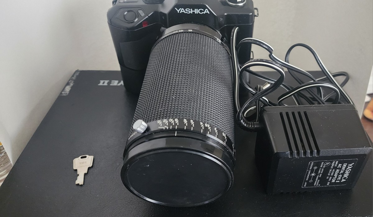 (~2/16まで）KYOCERA DENTAL EYE II Kyocera Yashica DENTAL EYE 2 Film Camera 100mm f4 Lens, / box Case