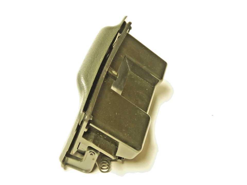 91 1992 1993 1994 1995 Saturn SL1 SL2 SL Cigarette Ashtray Ash Tray Coin holder - Image 2 of 4