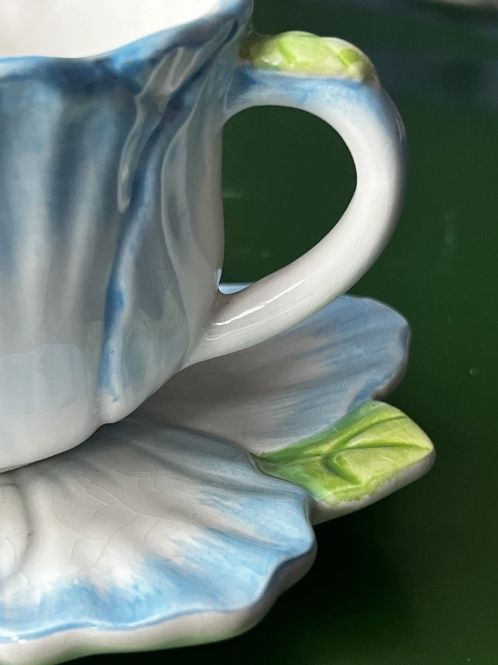 Reemplazo de platillo taza de té tulipán azul flores primavera BOMBAY CO - ¡Alicia en ambiente WL!  Foto 4 de 4