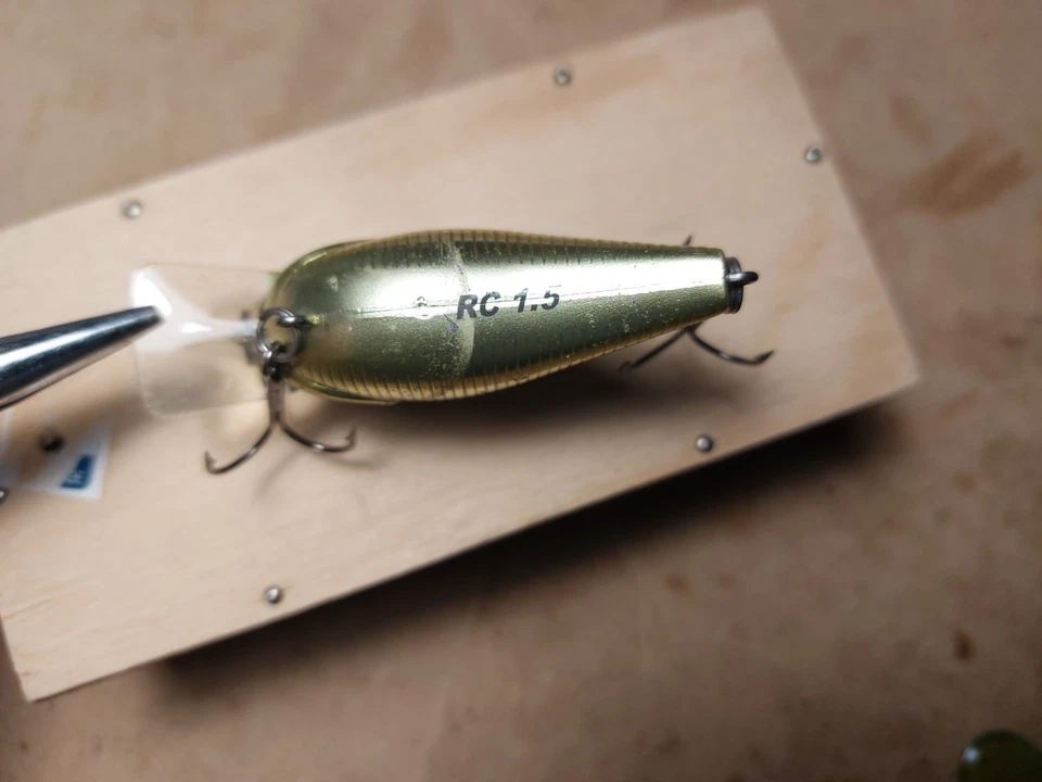Приманка Lucky Craft Rick Clunn RC 1.5 Silent Square Bill снятая с производства редкая - Изображение 3 из 4