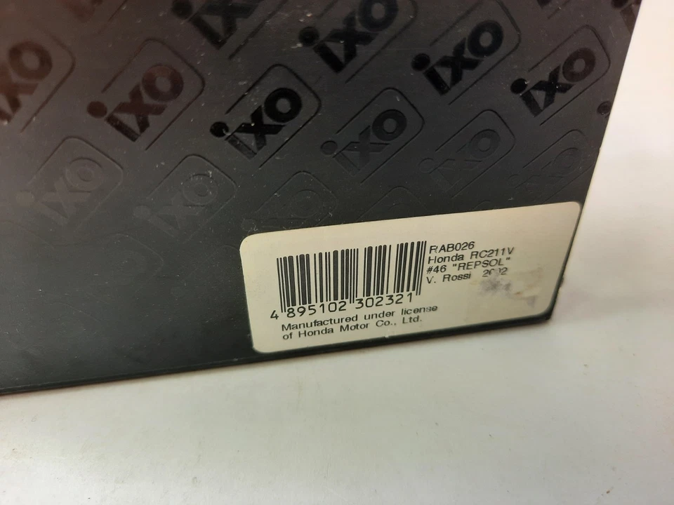 Ixo Honda RC211V REPSOL #46 Valentino Rossi 2002 1/24 RAB026 - Bild 2 von 2