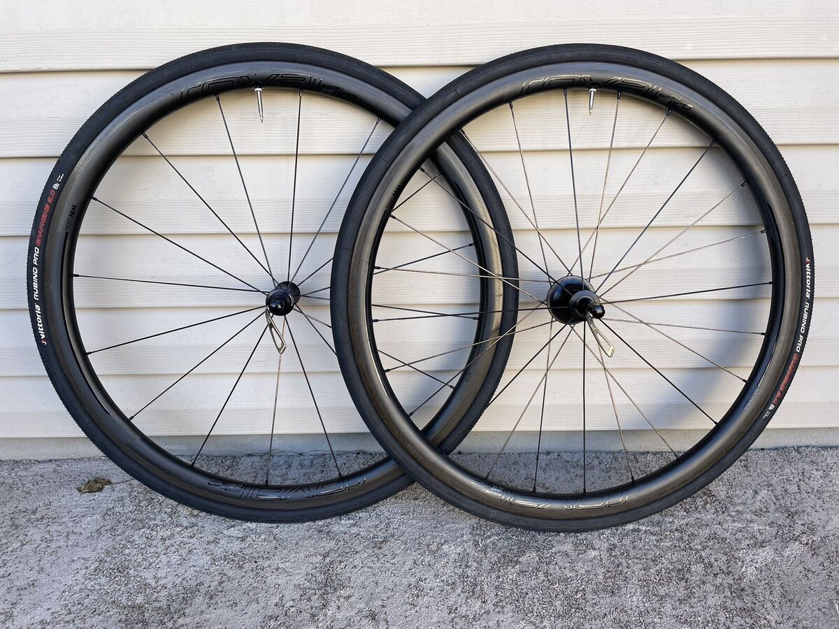 ROVAL CLX 32 Ceramicspeed Carbon Tubeless Rim Brake Wheelset ROVAL CLX 32 Ceramicspeed Carbon Tubeless Rim Brake Wheelset