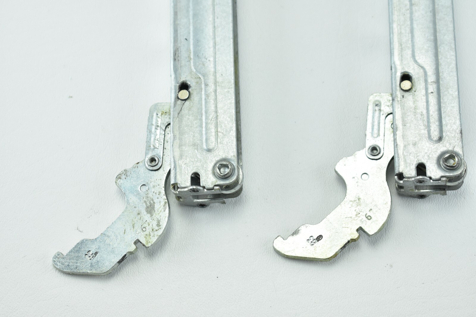 Which Is The Best 318024714 Oven Door Hinge - Home Life Collection