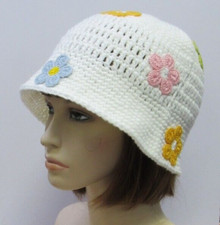 Women's White Crochet Bucket Hat Multicolor Floral Flower Print Spring Summer