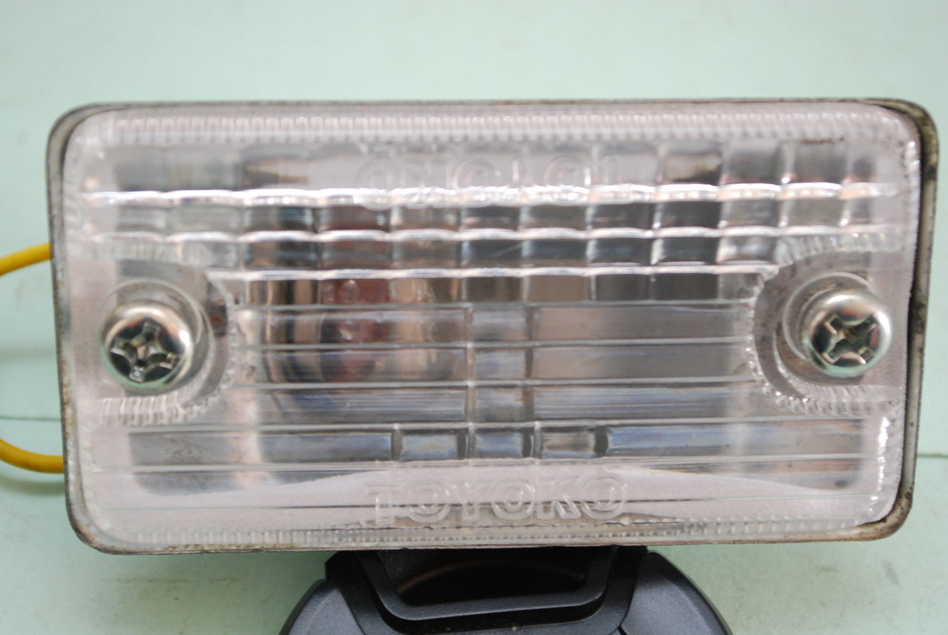 DAIHATSU HIJET VAN MINI TRUCK S80 S81 S83 PIAGGIO PORTER REVERSE LIGHT LAMPS NEW