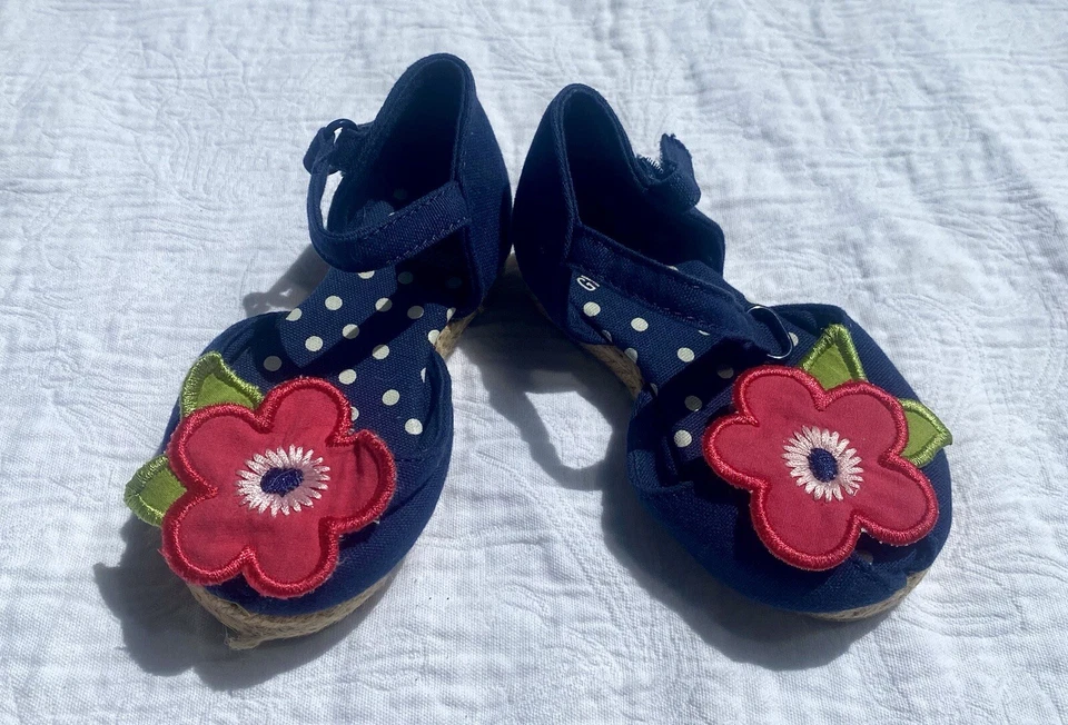Sandalias Gymboree Bebé Niña Talla 5T Peep Toe Rojo Flor Azul Náutico Foto 2 de 4