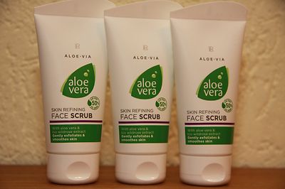 221,73 /L  LR ALOE VIA Aloe Vera Hautverfeinerndes Gesichtspeeling Face Scrub