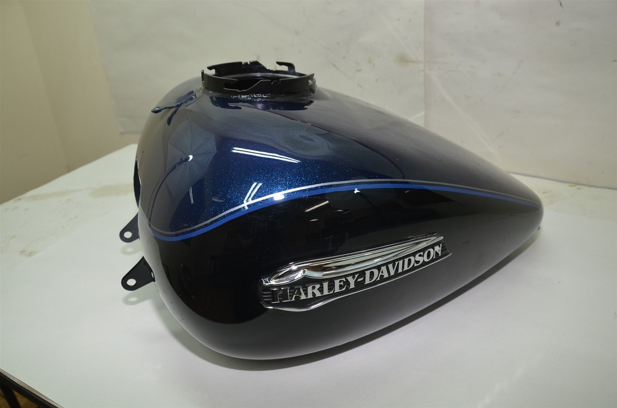 Harley-Davidson 燃料タンク 黒/青 ストライプ Harley-Davidson 燃料タンク 黒/青 ストライプ Harley-Davidson 燃料