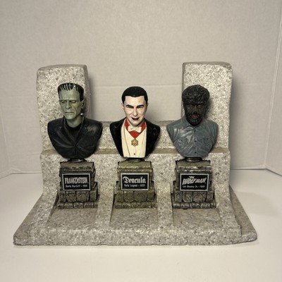 Universal Studios Monster Legacy Collection Set Frankenstein Wolfman Dracula