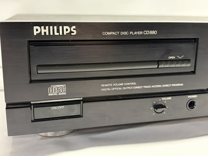 Excellent Clean Vintage Philips CD-880  CD player