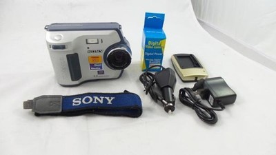 Sony Mavica 1.2 MP Floppy Disk Digital Still Camera 3x Optical Zoom (MVC-FD100)