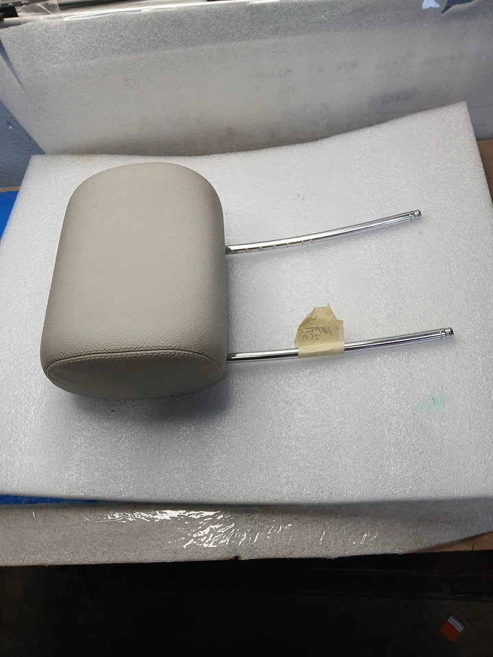 REPOSACABEZAS TRASERO MERCEDES BENZ R350 SEGUNDA FILA REPOSACABEZAS GRIS 2006-2009 gris Foto 4 de 4