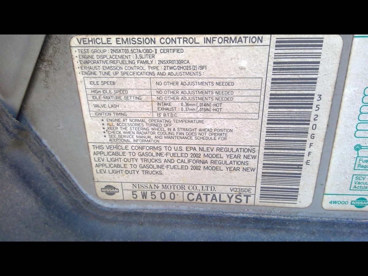 Front Right Door Assembly Front fits 2002 Nissan Pathfinder w/o