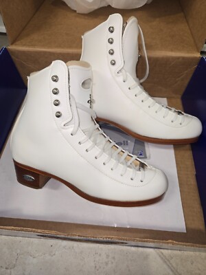 New Riedell 435 Bronze Star Figure Skates Sz 4 & 4.5 Medium