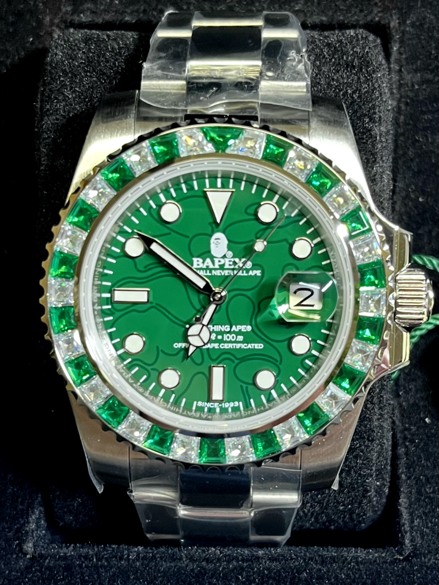 A BATHING APE Men's Watch TYPE 1 BAPEX CRYSTAL STONE COLOR A BATHING APE Men's Watch TYPE 1 BAPEX CRYSTAL STONE COLOR