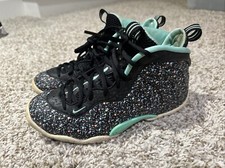 Youth 6.5 - Nike Little Posite One QS Foamposite Easter Black Green Pre-Owned