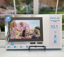 NIB 10.1" WiFi Digital Photo Frame - Auto Rotate, Motion Touch Screen Photo