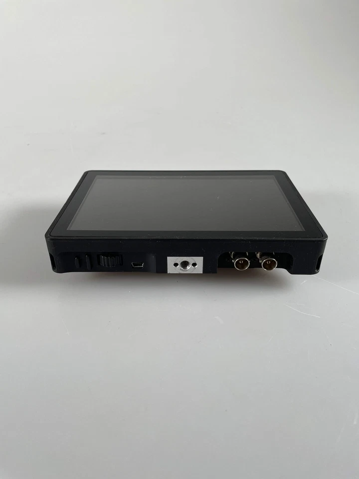 SmallHD AC7-LED 7.7" Field Monitor - Image 4 of 4