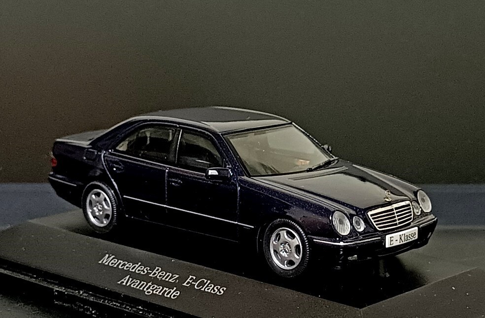 1/43 Mercedes Benz E Class W210 Facelift Avantgarde HERPA | eBay