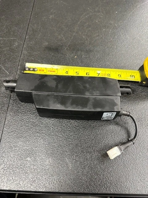 Actuador de respaldo articulado LINAK para silla de ruedas Quickie Power 120377-00 (17) Foto 2 de 4