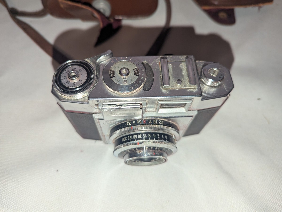 Vintage Zeiss Ikon German Camera w/ 45mm f/2.8 lens and Case