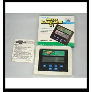 RADICA Pocket Blackjack 21 Model 1350 Handheld Game Auto Scorekeeping Portable