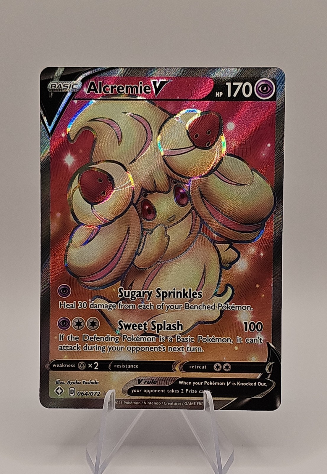 Alcremie V (Full Art) 064/072 Shining Fates Holo
