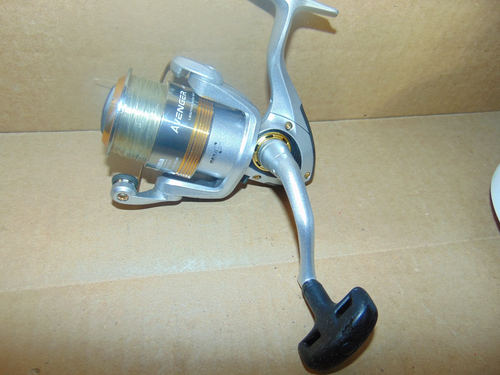 Mulinello da spinnin leggero Okuma Avenge AV 40b - Foto 11 di 12