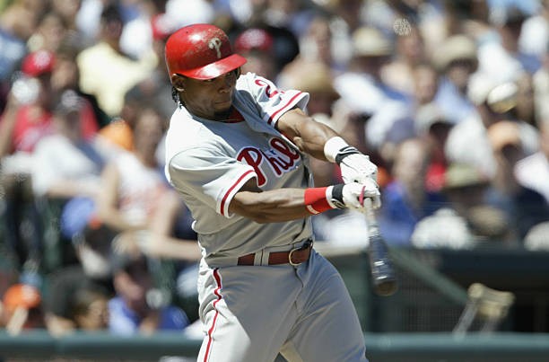 Center felder Marlon Byrd Philadelphia Phillies swings at a San Fr- Old Photo