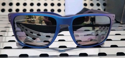 New Oakley HOLBROOK XL 9417-4759 Sunglasses Cyan-Blue w/Prizm