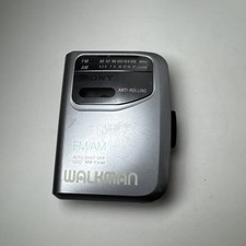 Vintage Sony Walkman AM/FM Radio Cassette Player WM-FX141 Tested Working