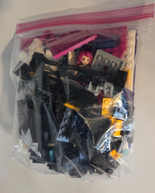 LEGO FRIENDS: Pop Star TV Studio (41117) - 100% COMPLETE!!