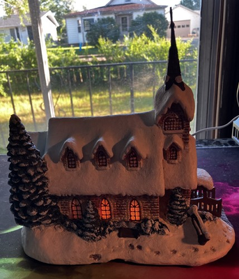 #ad Thomas Kinkade Light of Hope Church Hawthorne Village Christmas Village Lighted $49.99
