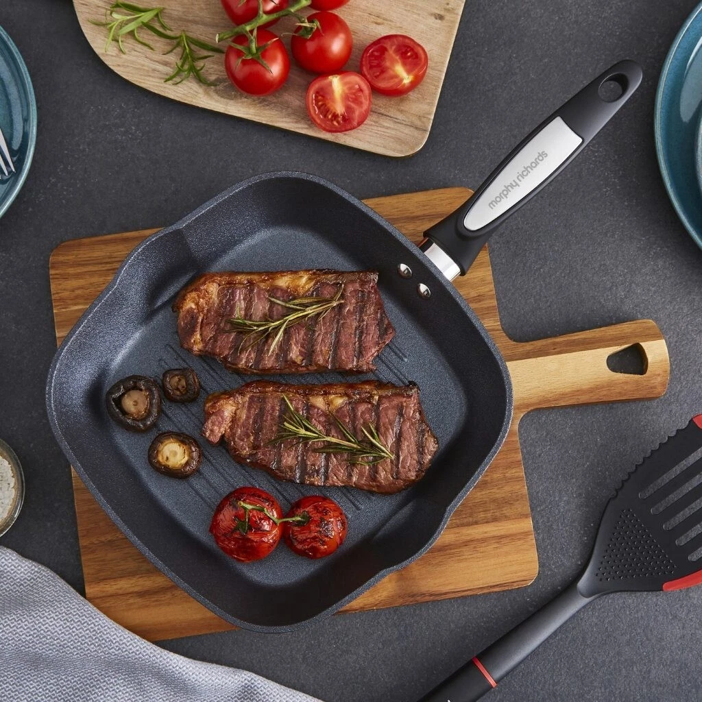 Sartén para plancha Morphy Richards 26 cm cuadrada de aluminio forjado negra