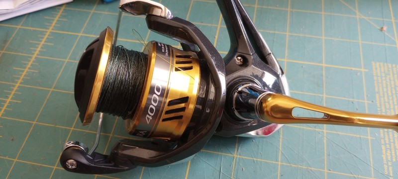 SHIMANO SAHARA 4000 spinning reel - Clean condition-Rarely used