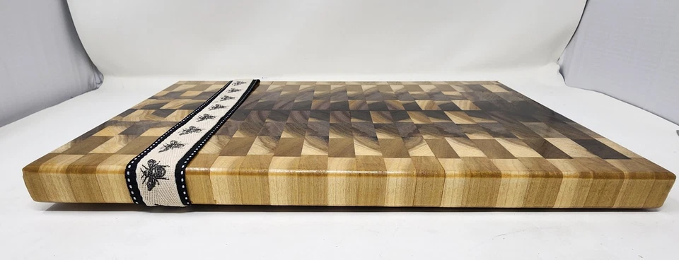 Cutting Chopping Board Hardwood End Grain Butcher block 16.5"x11"x1.25" Handmade - Image 4 of 4