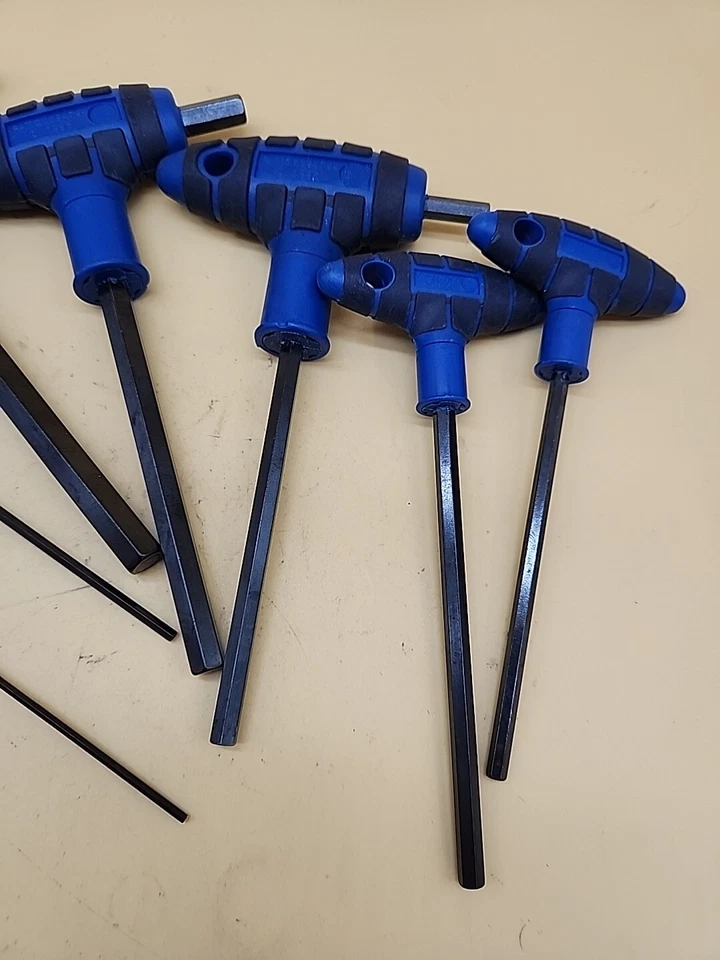  Mastercraft 10-8-6-5,5-5-3-1 mm T-Handle TORX Star Hex Key Wrench Set 7ea  - Image 3 of 4