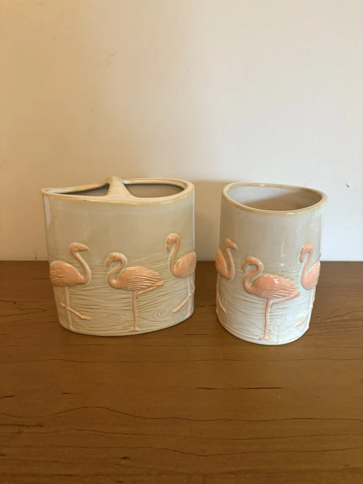 Coastal Collection Pink Flamingo Bathroom Set Toothbrush Holder + Cup - Image 3 of 4