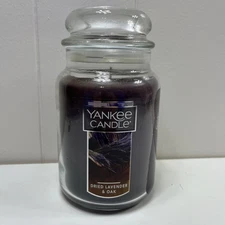 Yankee Candle DRIED LAVENDER & OAK Large Jar 22 Oz Purple Keyhole Label New Wax