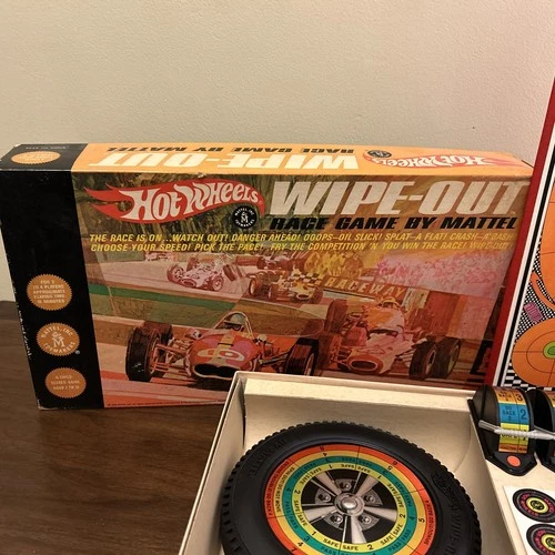 Hotwheels Wipeout Race Game Mattel 1968 Vintage Complete with Box Instructions